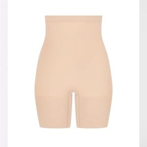 SPANX Higher Power Short - Soft Nude (NWOT)